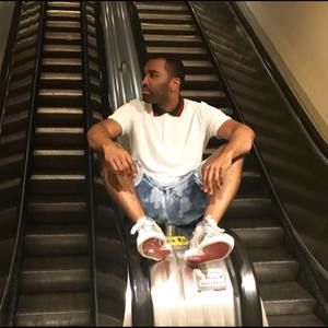 Meet your Posher, Deandre